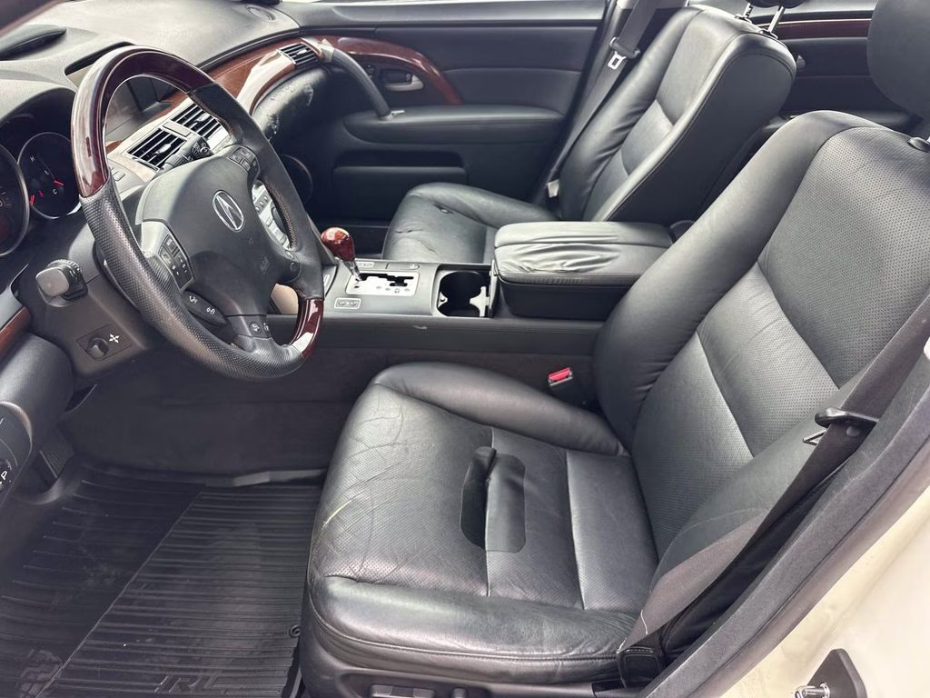2006 Premium White Pearl Acura RL 3.5 AWD Sedan