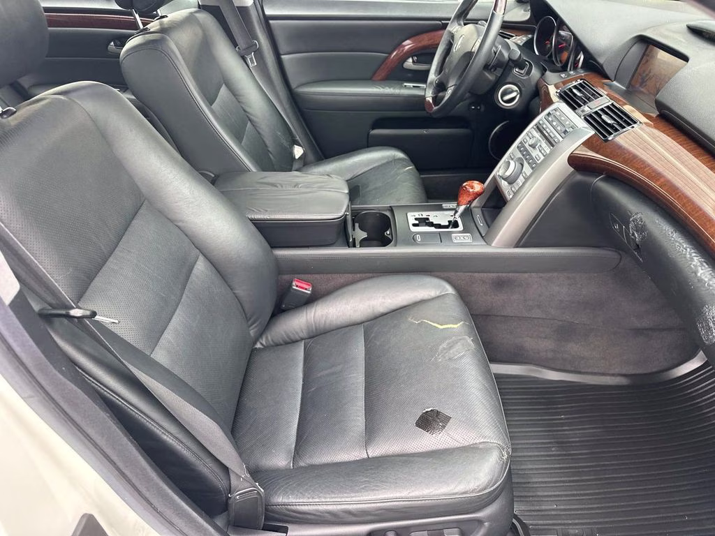 2006 Premium White Pearl Acura RL 3.5 AWD Sedan
