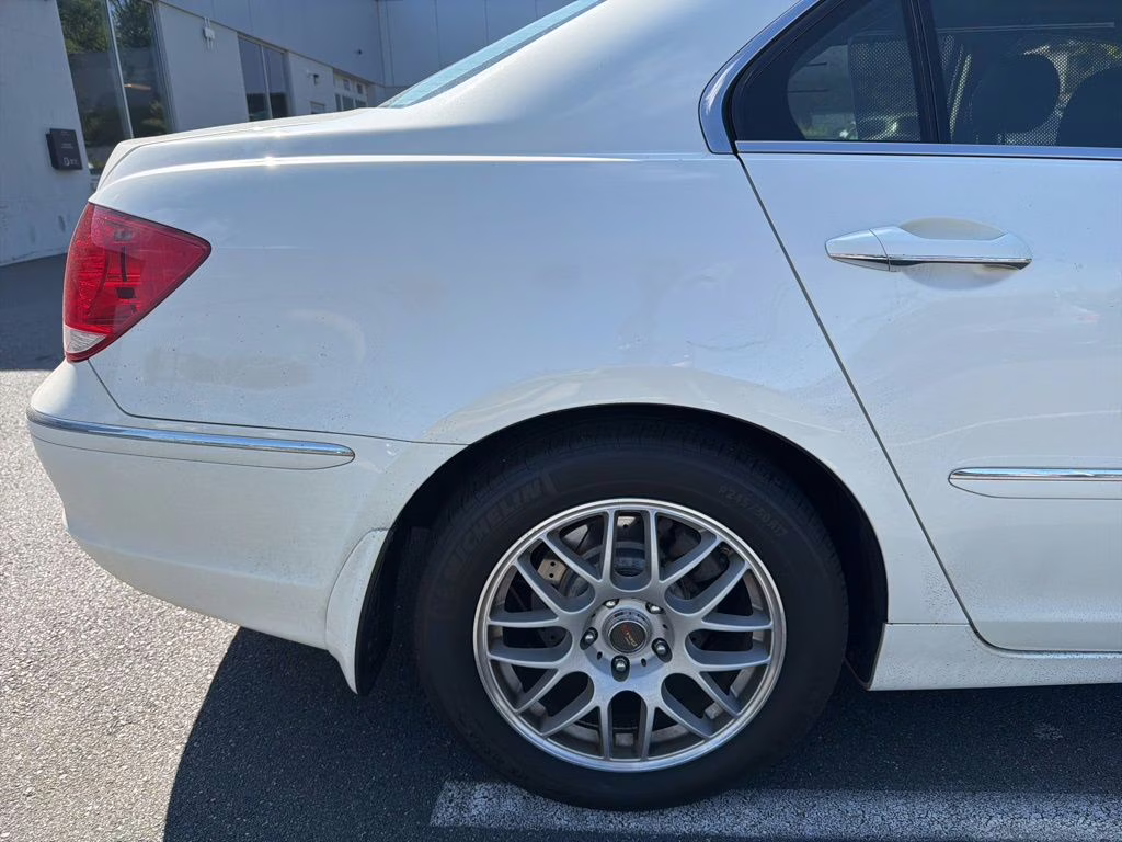 2006 Premium White Pearl Acura RL 3.5 AWD Sedan