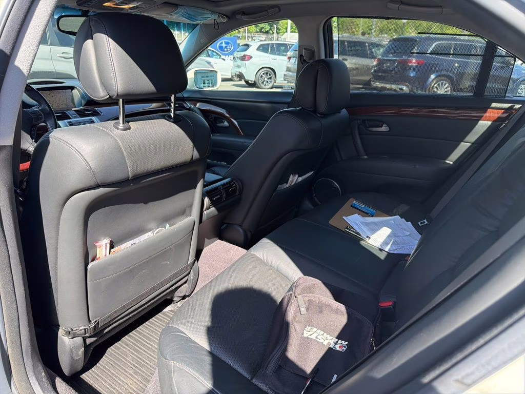 2006 Premium White Pearl Acura RL 3.5 AWD Sedan