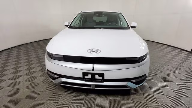 2024 Atlas White Hyundai IONIQ 5 SEL AWD SUV