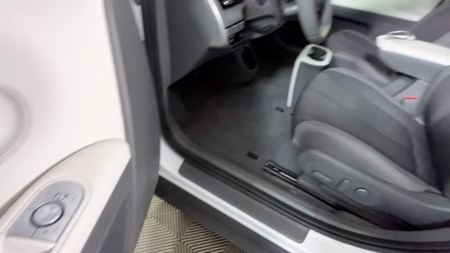 2024 Atlas White Hyundai IONIQ 5 SEL AWD SUV