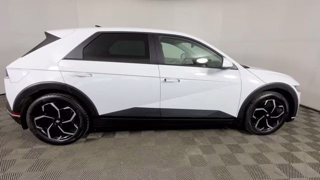 2024 Atlas White Hyundai IONIQ 5 SEL AWD SUV