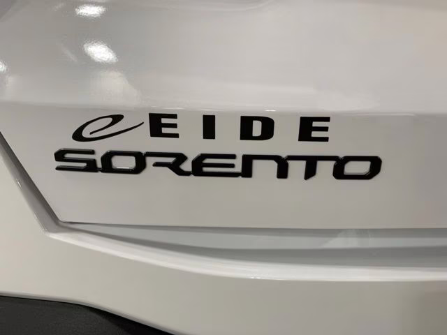 2026 Glacial White Pearl Kia Sorento X-Line EX AWD SUV