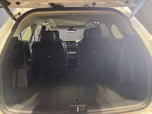2026 Glacial White Pearl Kia Sorento X-Line EX AWD SUV