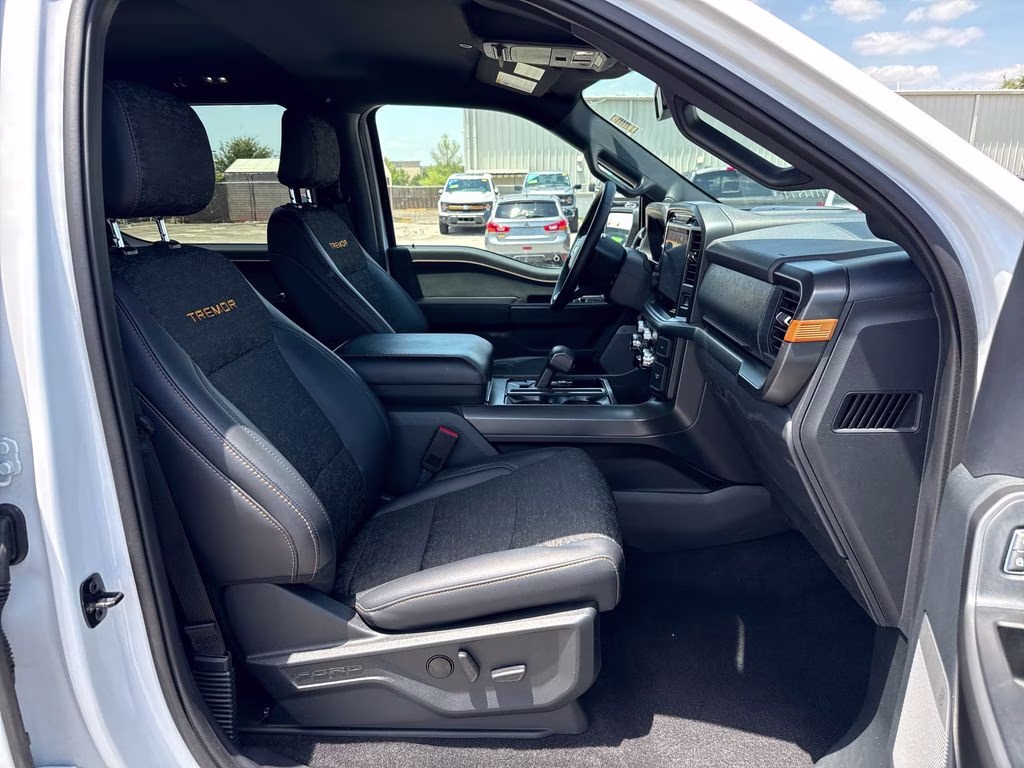 2025 Oxford White Ford F-150 Tremor 4X4 Truck