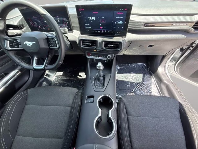 2025 Oxford White Ford Mustang EcoBoost RWD Coupe
