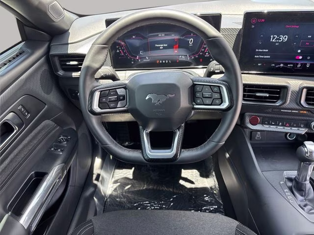 2025 Oxford White Ford Mustang EcoBoost RWD Coupe