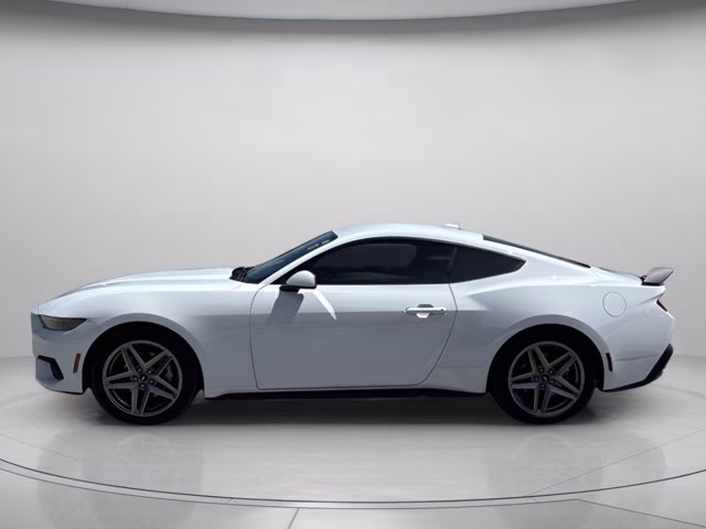 2025 Oxford White Ford Mustang EcoBoost RWD Coupe