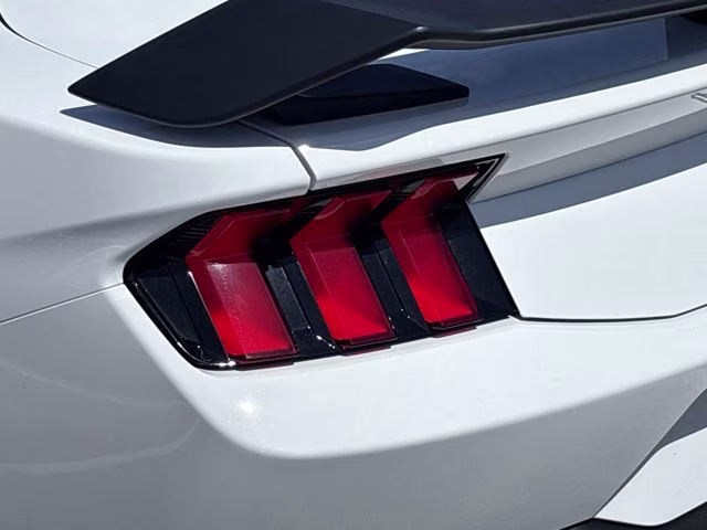 2025 Oxford White Ford Mustang EcoBoost RWD Coupe