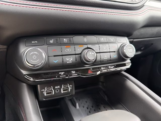 2026 Destroyer Gray Clearcoat Dodge Durango GT Plus HEMI V8 AWD SUV