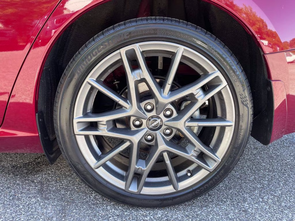 2023 Scarlet Ember Tintcoat Nissan Altima 2.0 SR FWD Sedan