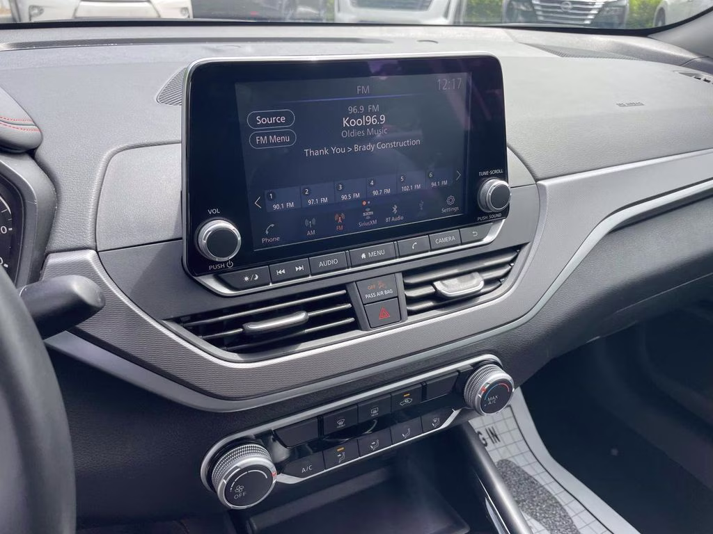 2025 Gray Sky Pearl Nissan Altima 2.5 SR AWD Sedan