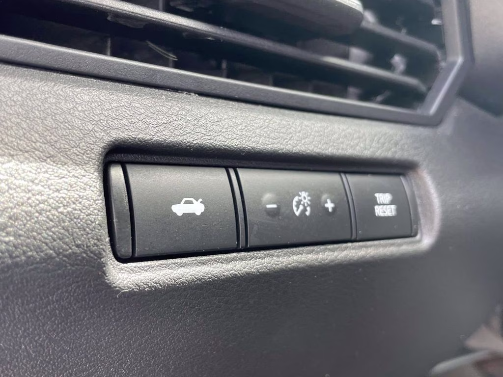 2025 Gray Sky Pearl Nissan Altima 2.5 SR AWD Sedan