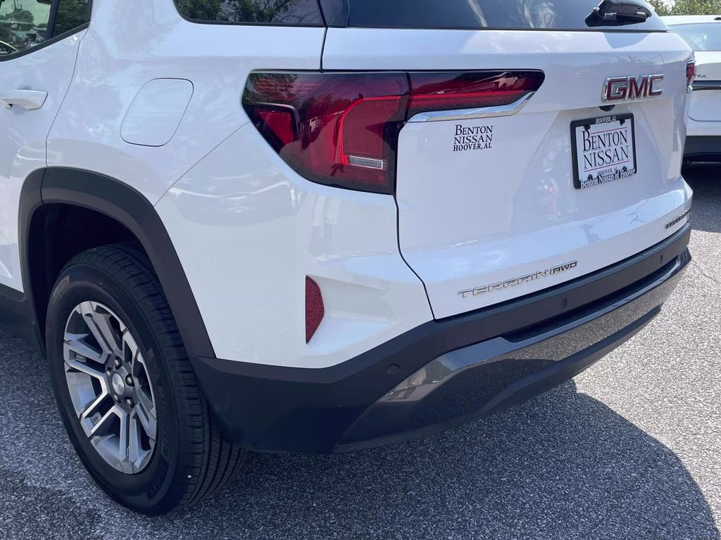 2025 Summit White GMC Terrain Elevation AWD SUV