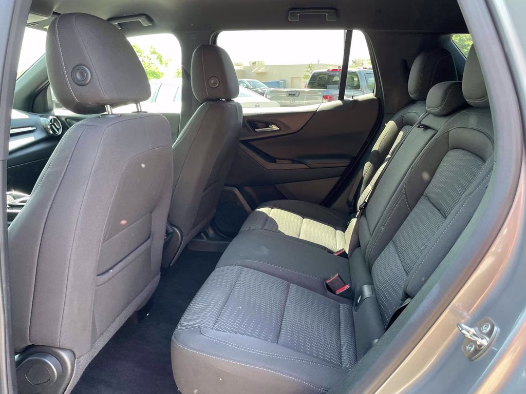 2025 Sterling Gray Metallic Chevrolet Equinox LT AWD SUV