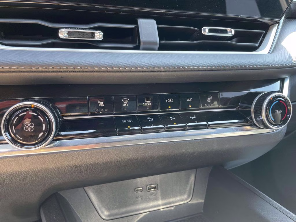 2025 Sterling Gray Metallic Chevrolet Equinox LT AWD SUV