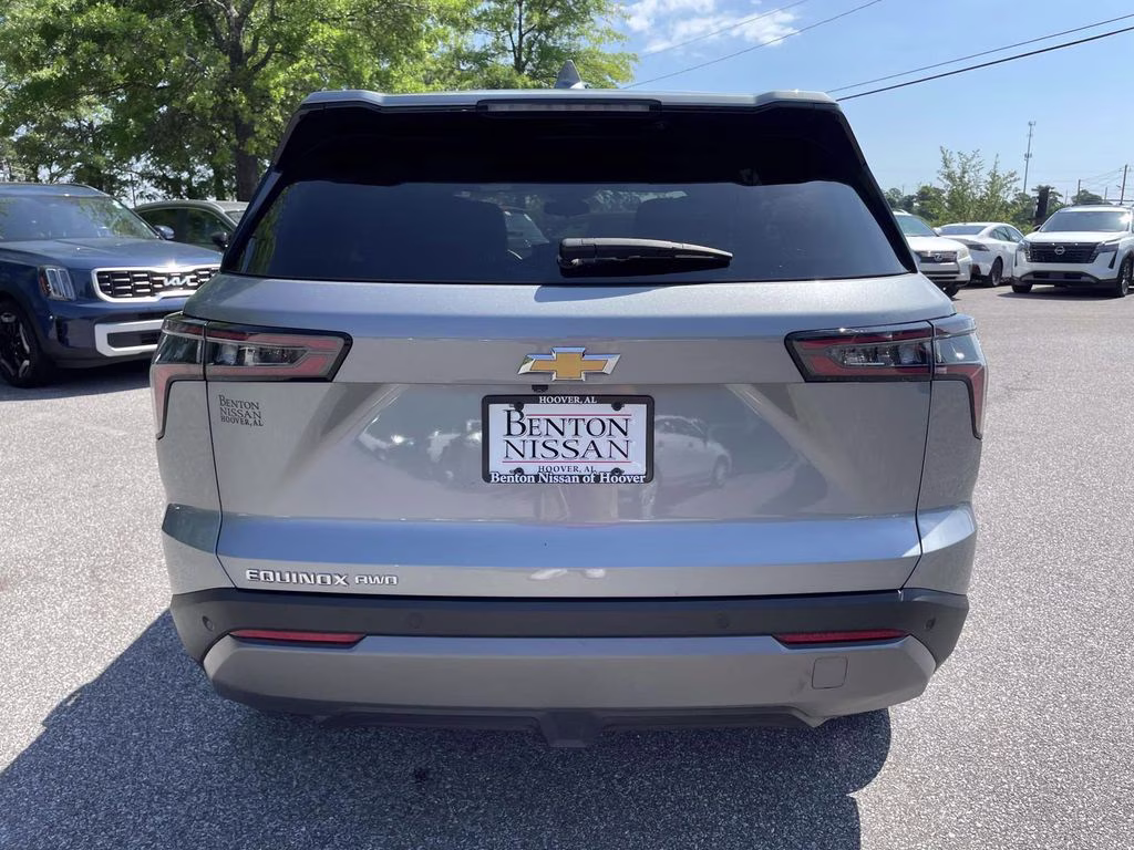 2025 Sterling Gray Metallic Chevrolet Equinox LT AWD SUV