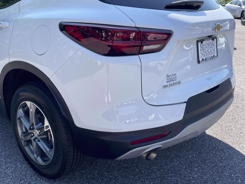 2025 Summit White Chevrolet Blazer LT FWD SUV