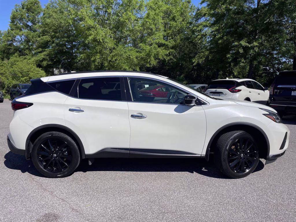 2024 Pearl White Tricoat Nissan Murano SV FWD SUV