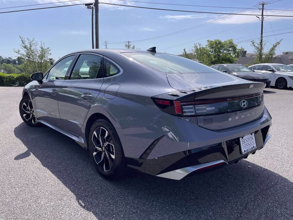 2025 Transmission Blue Hyundai Sonata SEL FWD Sedan