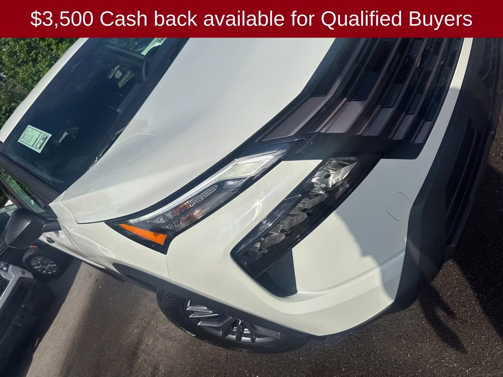 2026 Glacier White Nissan Rogue S FWD SUV