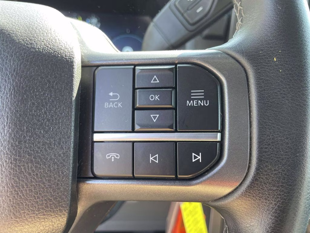 2025 Oxford White Ford F-150 XLT 4X4 Truck