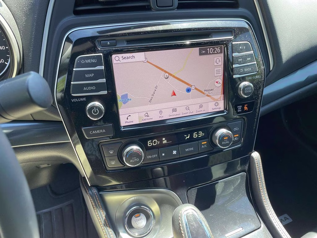 2023 Pearl White Tricoat Nissan Maxima SR FWD Sedan