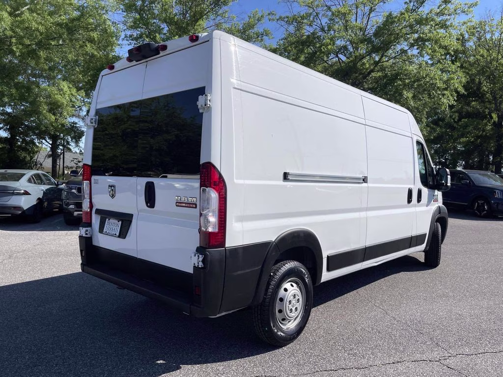 2022 Bright White Clearcoat Ram ProMaster 2500 High Roof FWD Van