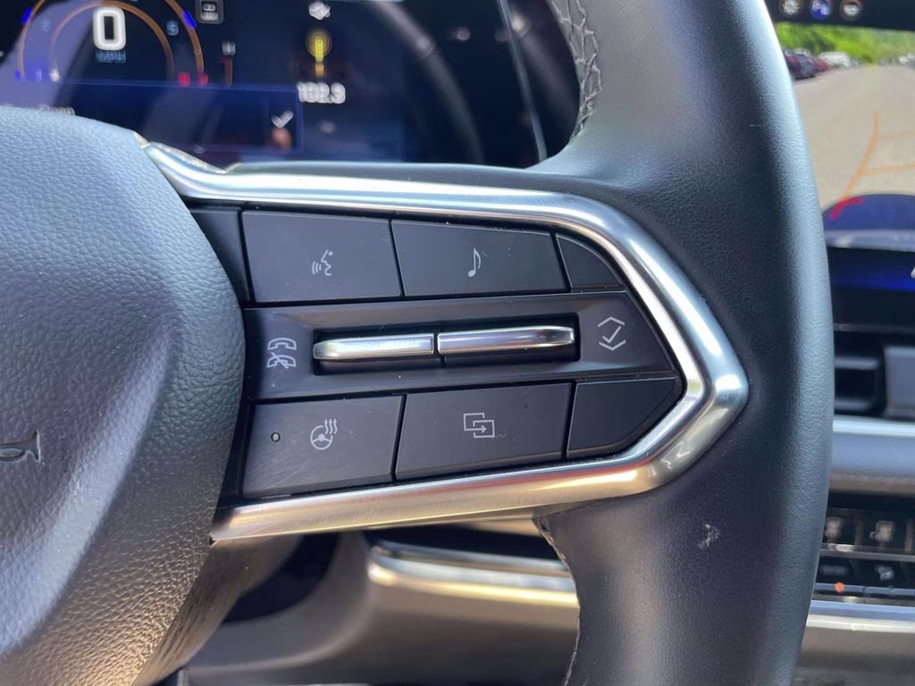 2025 Sterling Gray Metallic Chevrolet Equinox LT AWD SUV