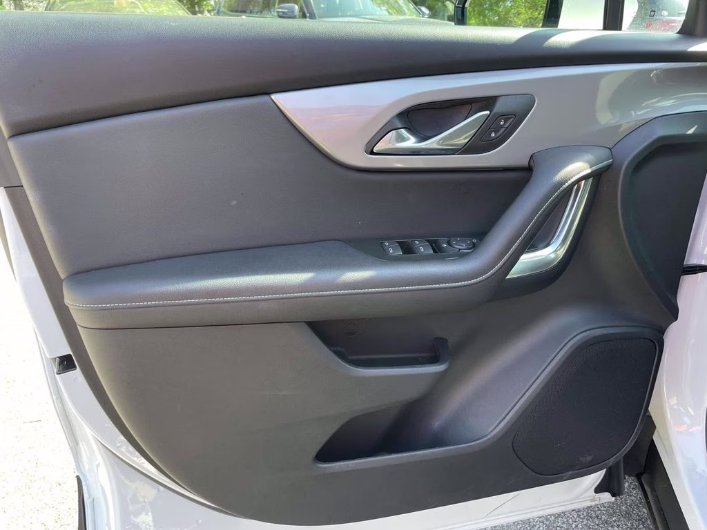 2025 Summit White Chevrolet Blazer LT FWD SUV