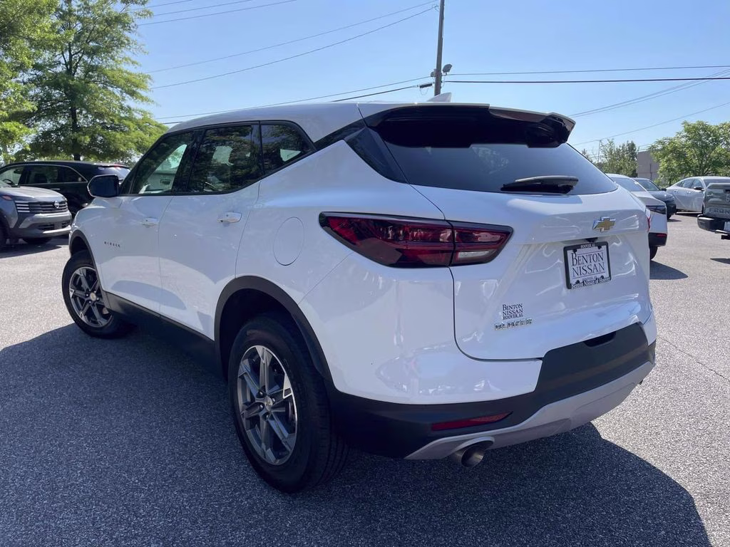 2025 Summit White Chevrolet Blazer LT FWD SUV