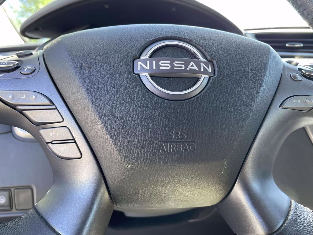 2024 Pearl White Tricoat Nissan Murano SV FWD SUV