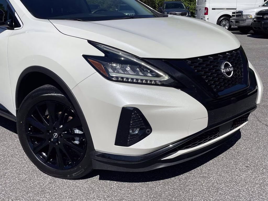 2024 Pearl White Tricoat Nissan Murano SV FWD SUV