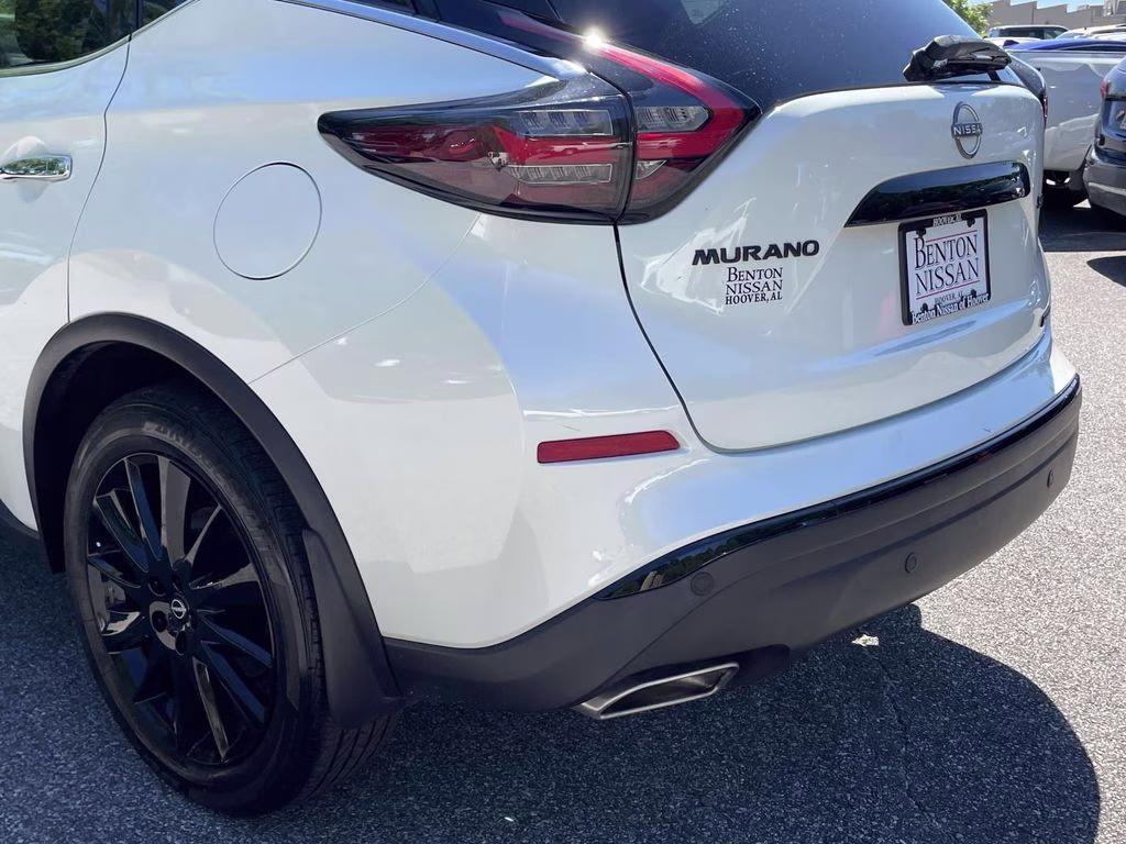 2024 Pearl White Tricoat Nissan Murano SV FWD SUV