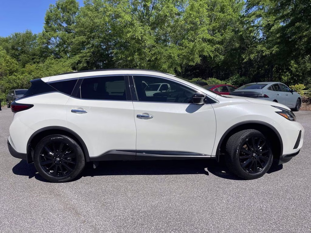 2024 Pearl White Tricoat Nissan Murano SV FWD SUV