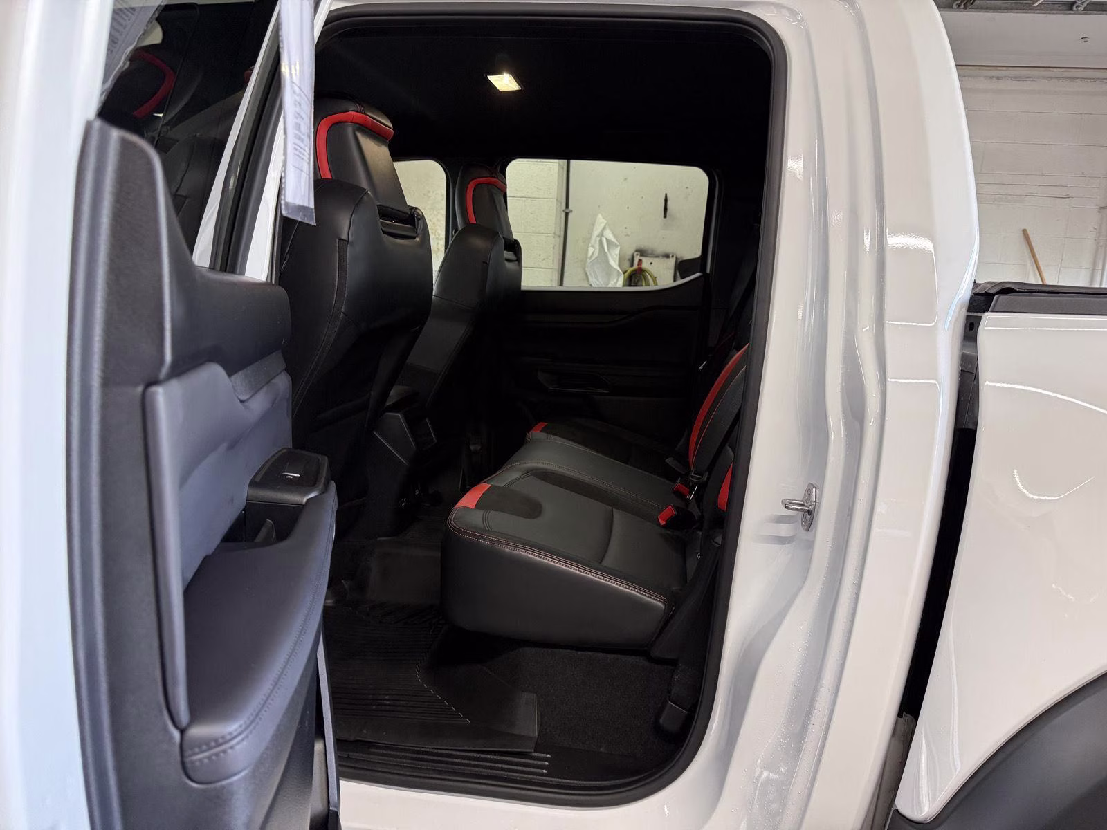 2024 Oxford White Ford Ranger Raptor 4X4 Truck