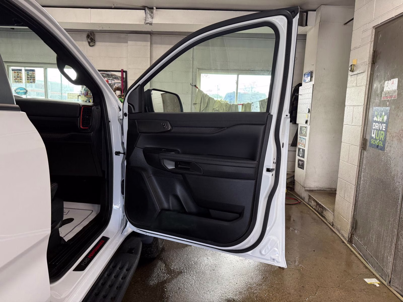 2024 Oxford White Ford Ranger Raptor 4X4 Truck