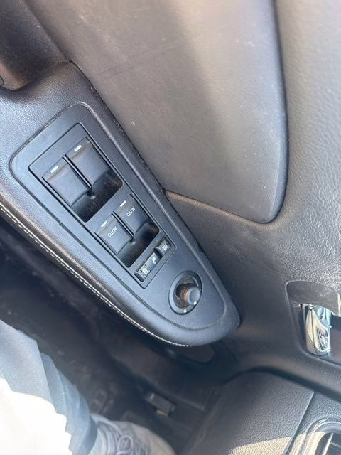 2013 True Blue Pearlcoat Chrysler 200 Limited FWD Sedan