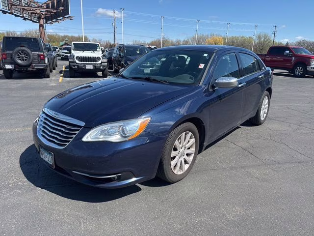 2013 True Blue Pearlcoat Chrysler 200 Limited FWD Sedan