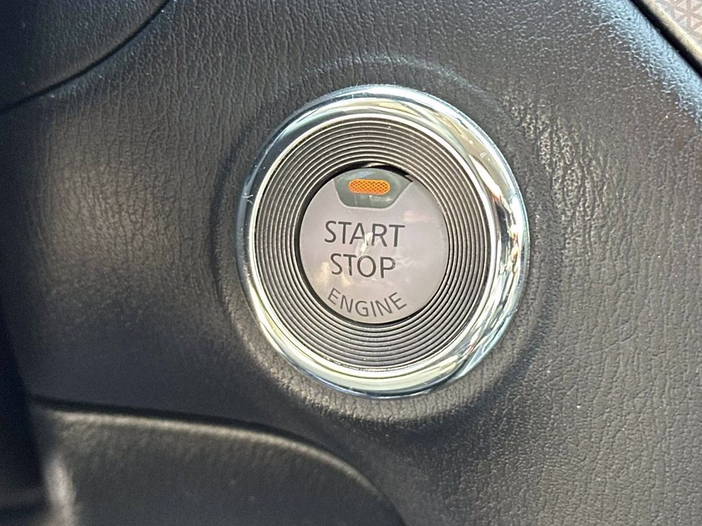 2019 Gun Metallic Nissan Pathfinder SL FWD SUV
