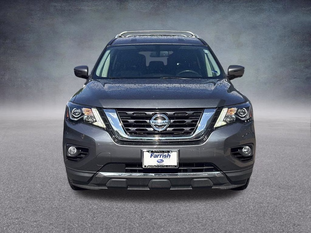 2019 Gun Metallic Nissan Pathfinder SL FWD SUV
