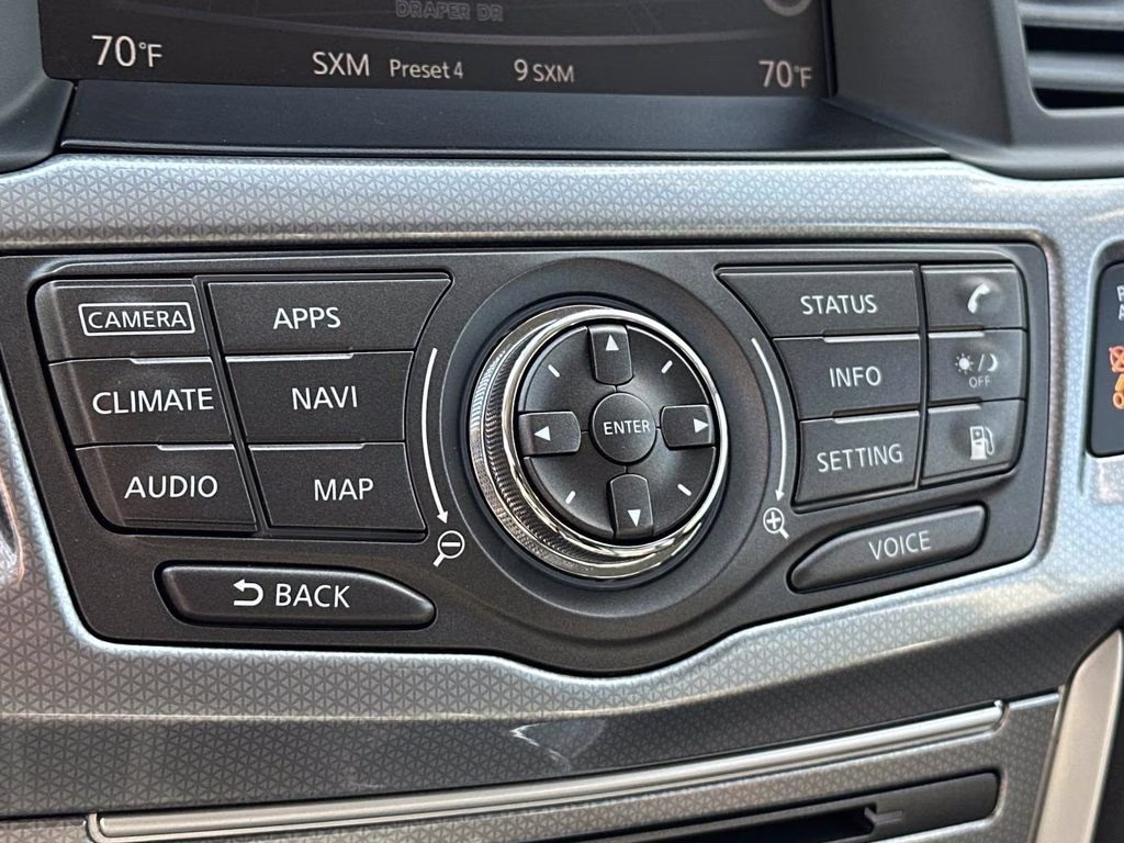 2019 Gun Metallic Nissan Pathfinder SL FWD SUV
