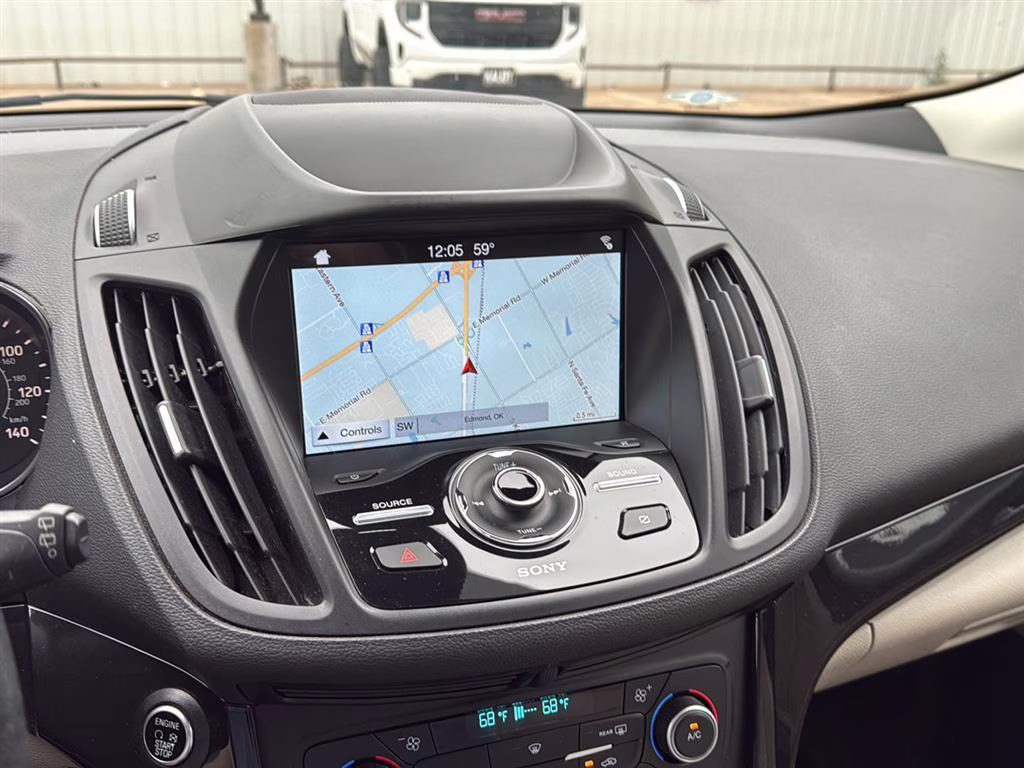 2019 Agate Black Metallic Ford Escape Titanium FWD SUV