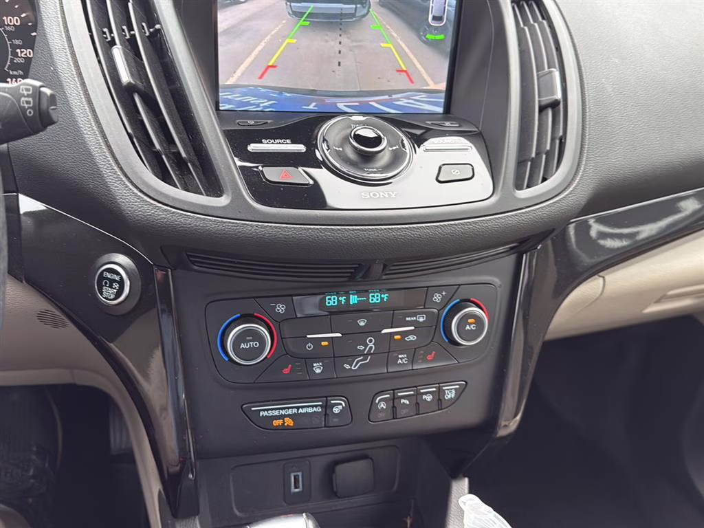 2019 Agate Black Metallic Ford Escape Titanium FWD SUV