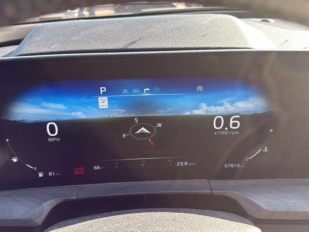 2023 Glacial White Pearl Kia Telluride SX Prestige X-Line AWD SUV