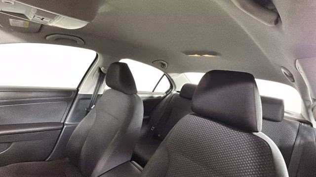 2014 Platinum Gray Metallic Volkswagen Jetta 2.0L S FWD Sedan