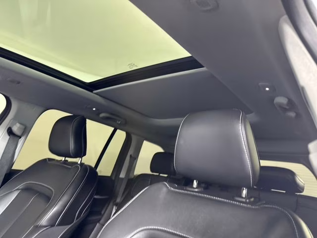 2023 Bright White Clearcoat Jeep Grand Cherokee 4xe 4X4 SUV