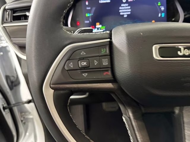 2023 Bright White Clearcoat Jeep Grand Cherokee 4xe 4X4 SUV
