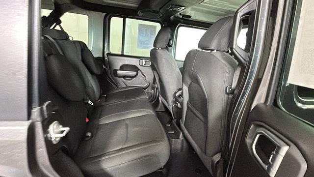2023 Granite Crystal Metallic Clearcoat Jeep Wrangler Base 4xe 4X4 SUV